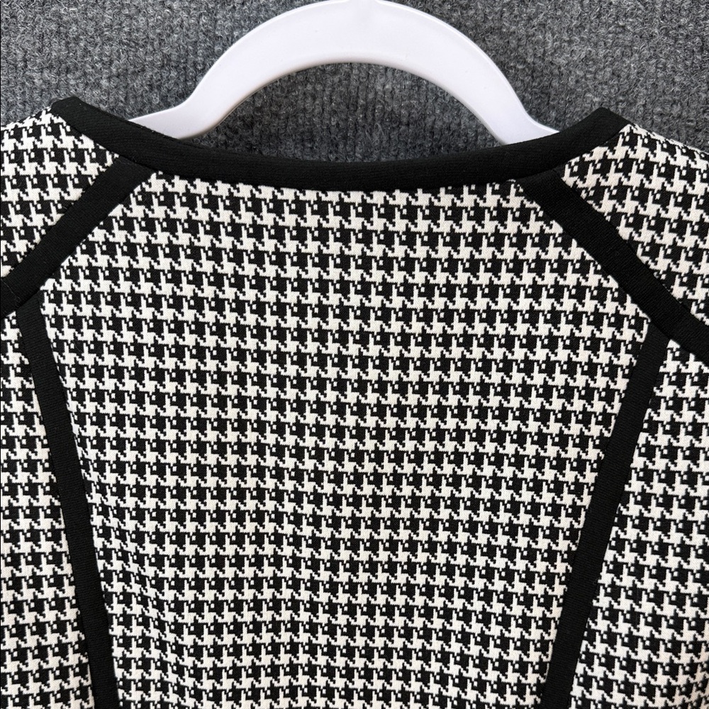 Calvin Klein Black and White Houndstooth Collarless Zip Jacket - Picture 10 of 12